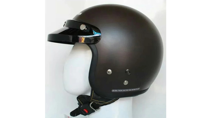 Logo Pada Kancing Helm