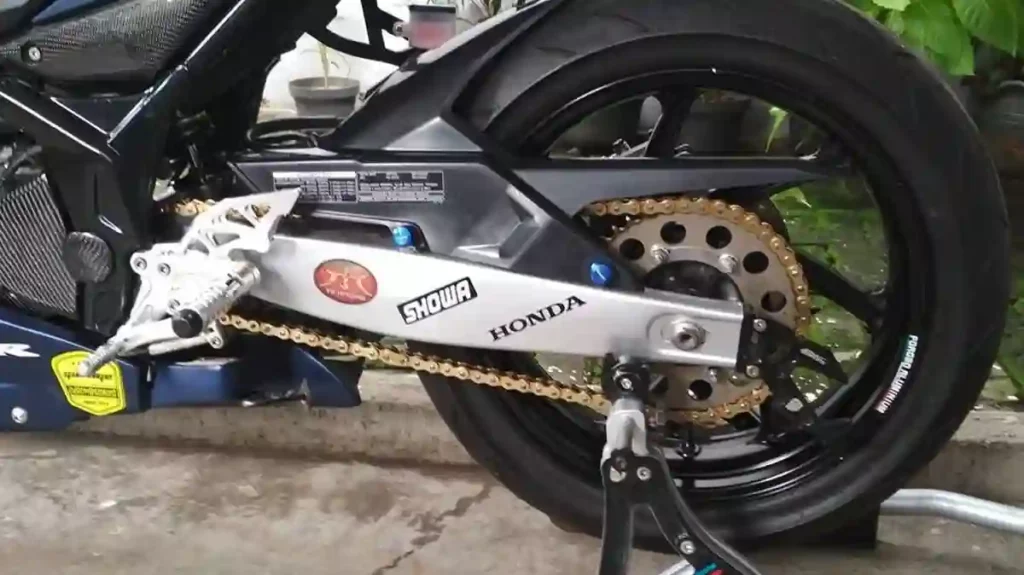 Swing Arm